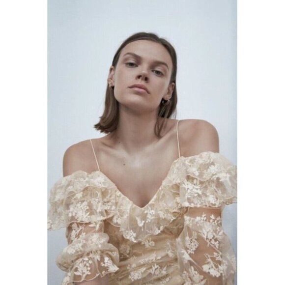 Zara M Floral Lace Embroidered Off The Shoulder Top Fairy Boho Feminine Blouse - Picture 1 of 13